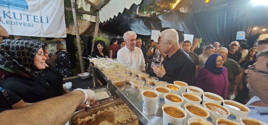 Korkuteli Belediyesi Alanya Uluslararası Festivalinde Lezzet Rüzgârı Estirdi