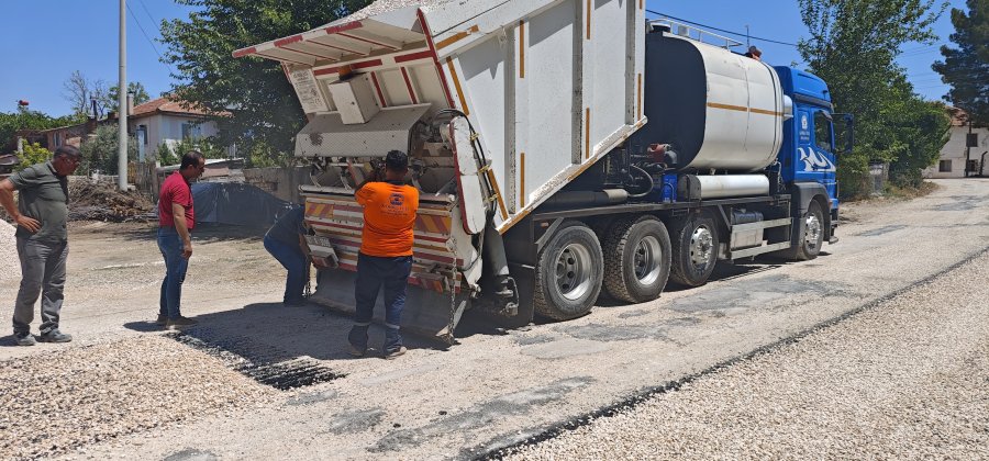 Korkuteli Belediyesi Asfalt Sezonunu Açtı
